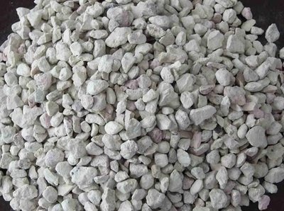 沸石濾料對(duì)黃河原水的處理效果比石英砂濾料效果好